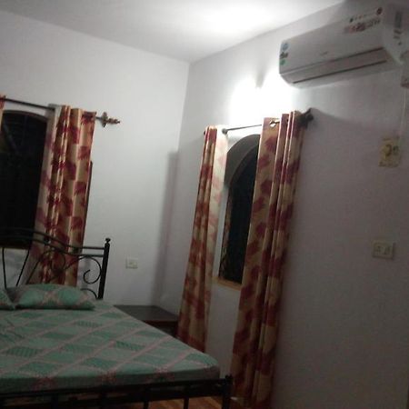 Geeta Guest House Калангуте Екстериор снимка